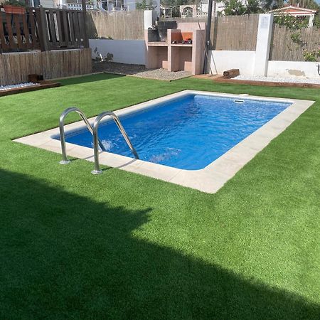 Chalet-Home Familiar "Cal India" "Pet Friendly" Sant Carles De La Rapita Exterior photo